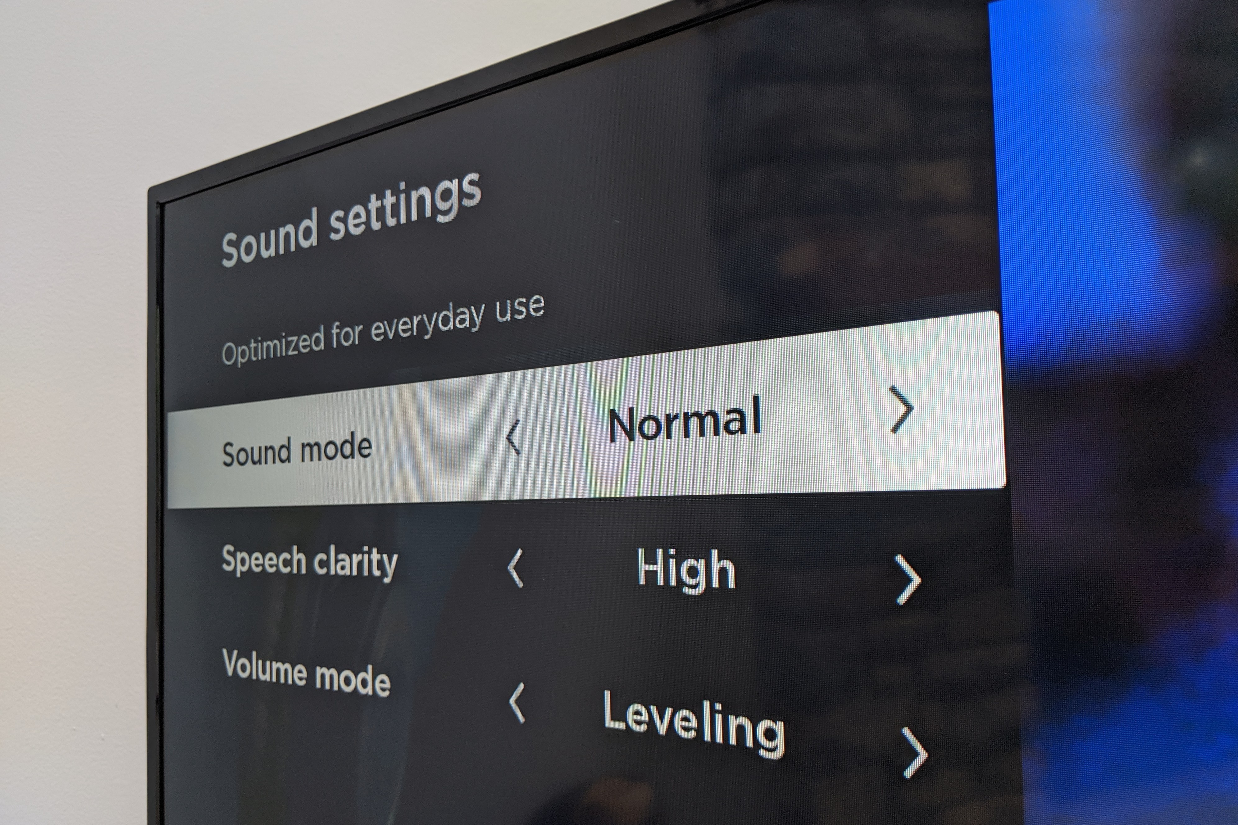 Roku Smart Soundbar review: Easy controls make a big ...